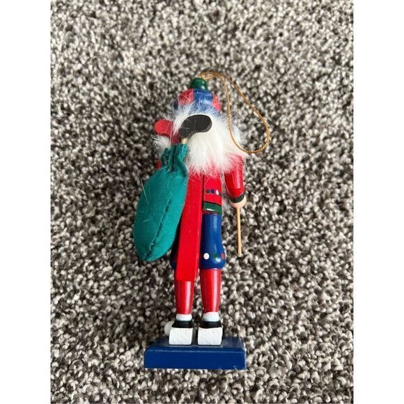 Nutcracker Village golfer 5” tall Working Mouth And Back Handle - Picture 3 of 6